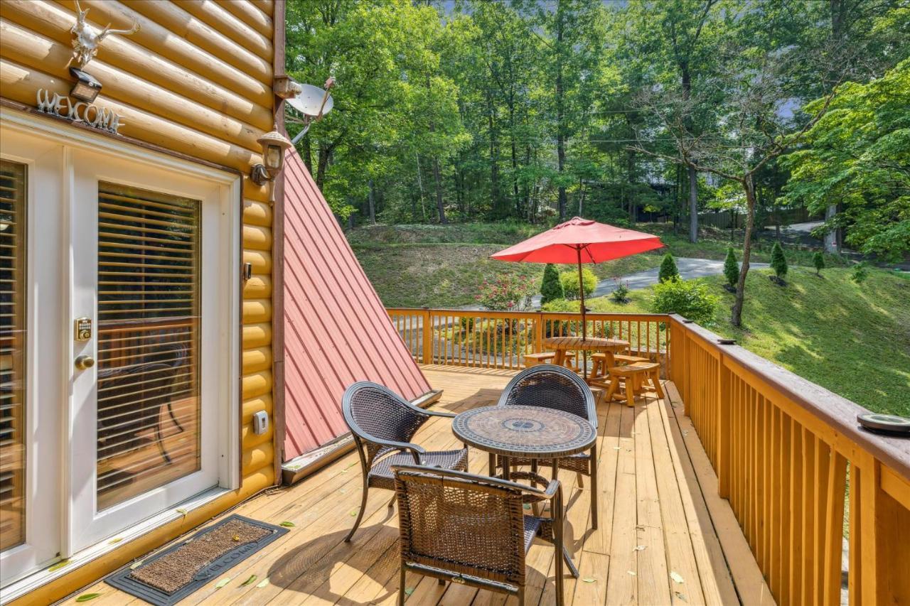 Smokey Max Chalet Sevierville Exterior photo